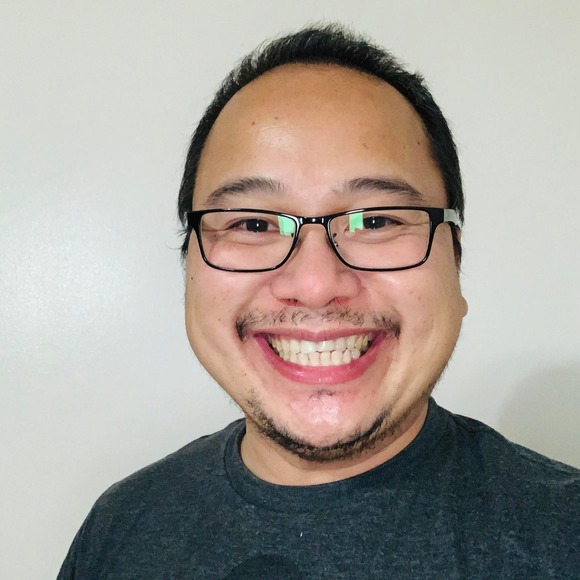 Poshmark profile picture for @marthen